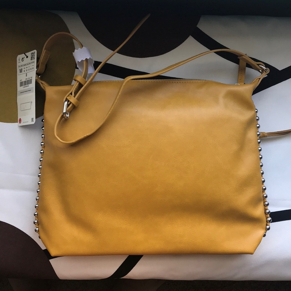 *NWT* Zara Yellow Studded Bucket Bag